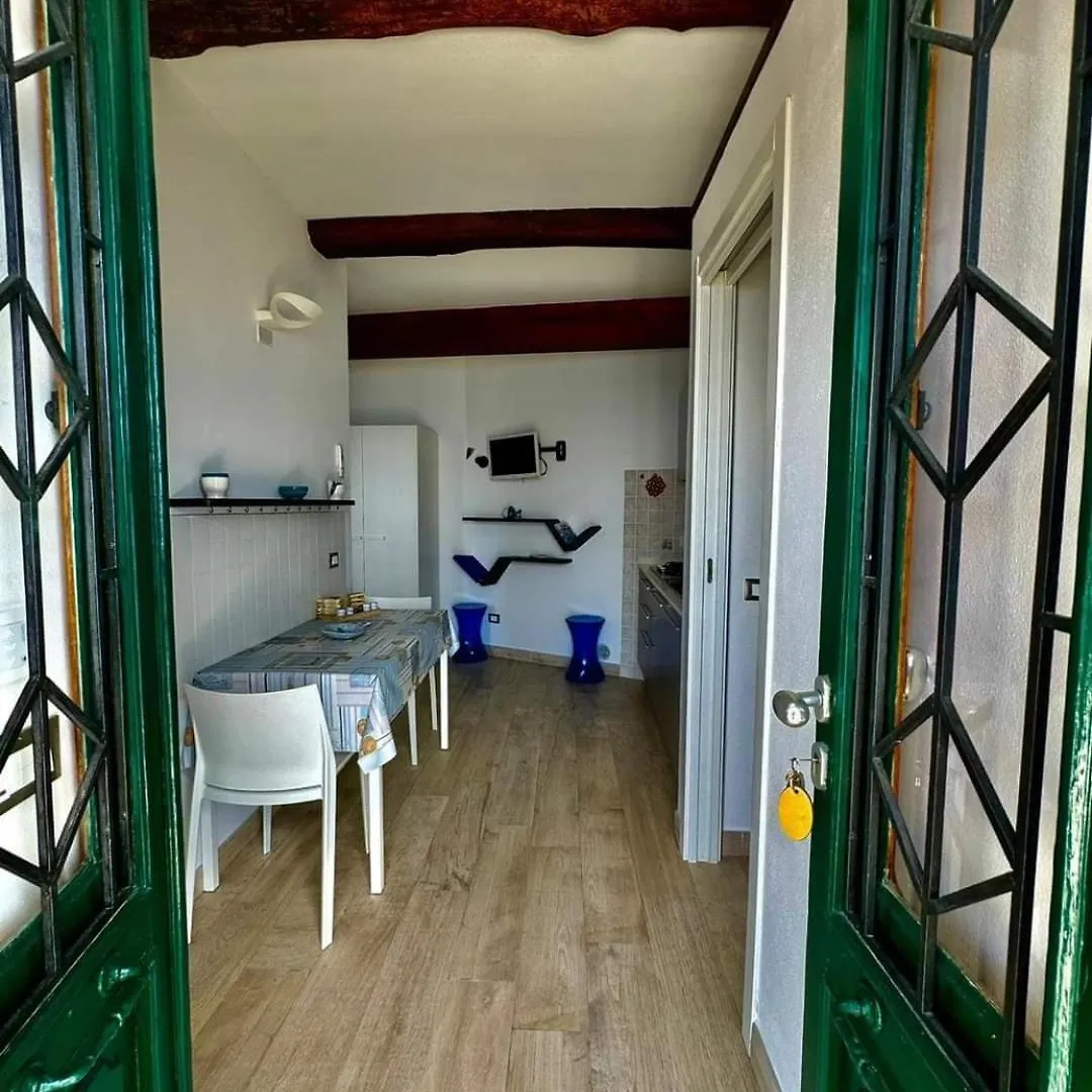 La Chiglia Apartment Riomaggiore