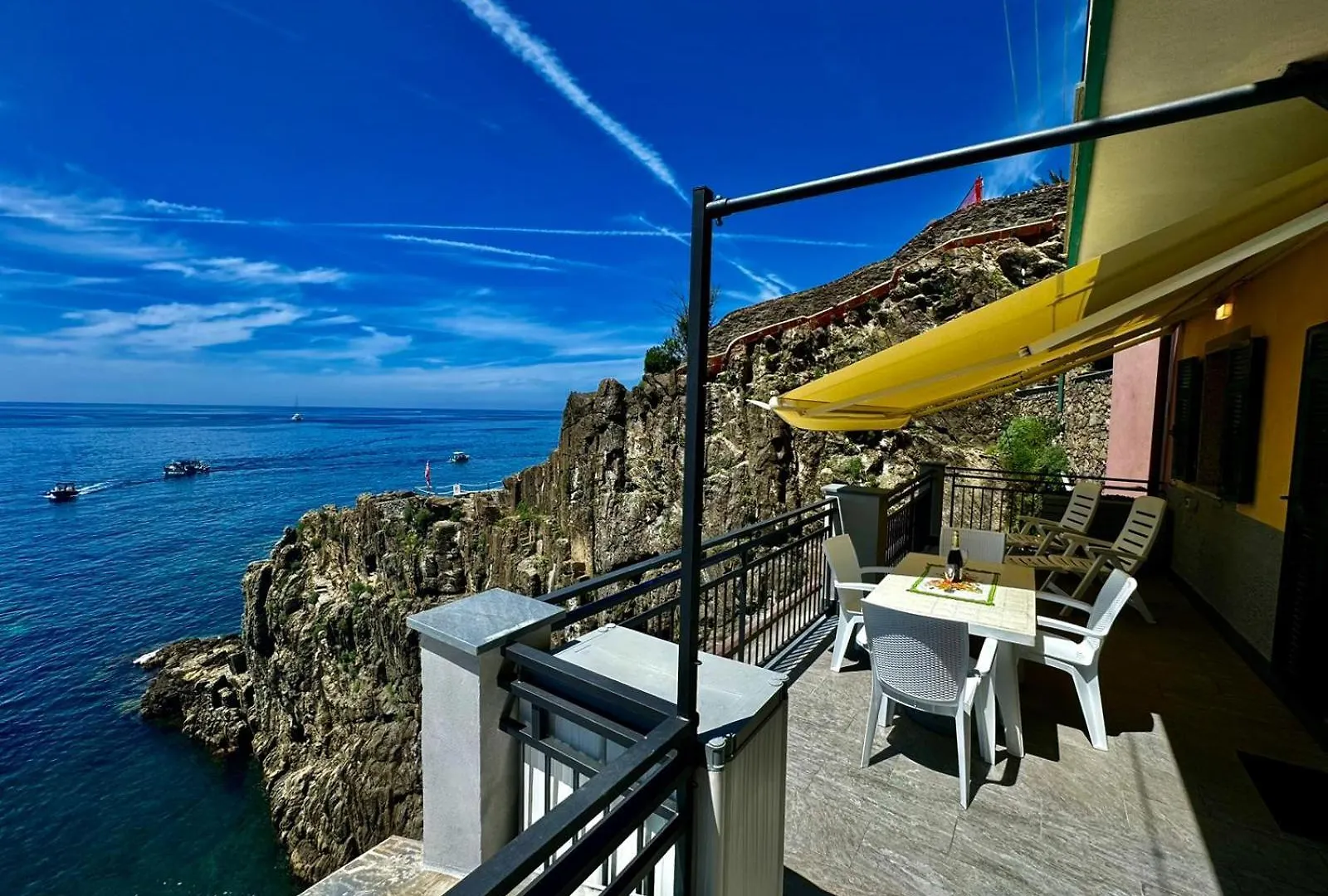 La Chiglia Apartment Riomaggiore Italy