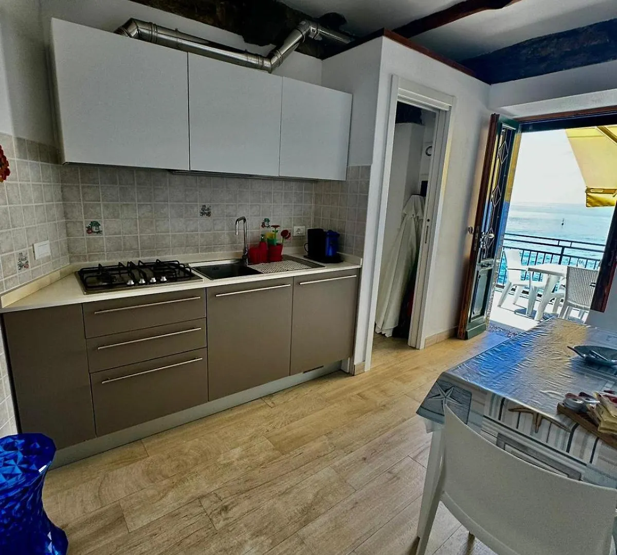 La Chiglia Apartment Riomaggiore